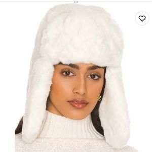 Adrienne Landau faux rabbit fur hat white NWT SO SOFT! Revolve F21HT998FF.